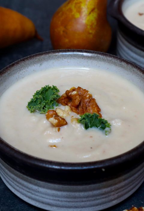 Jerusalem Artichoke Soup with Pears and Walnuts