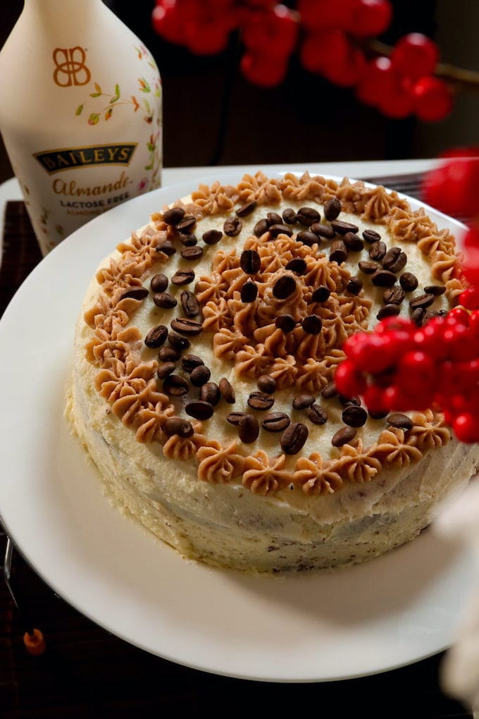 Kaffeekuchen mit Baileys Almande - vegan, mit Datteln gesüsst, Vollkorn