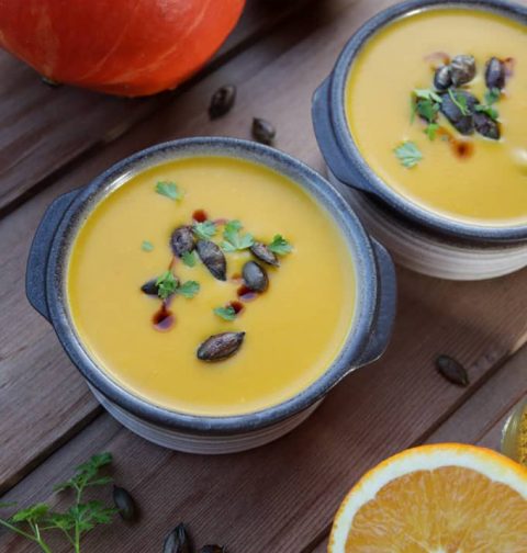 Kürbissuppe mit Butternusskürbis vegan zubereitet mit dem Moulinex i-Companion xl