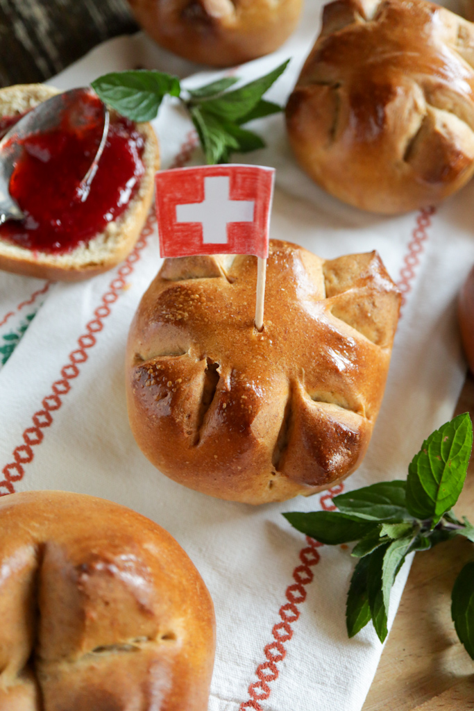 Vegane 1. August-Weggen zum Schweizer Nationalfeiertag